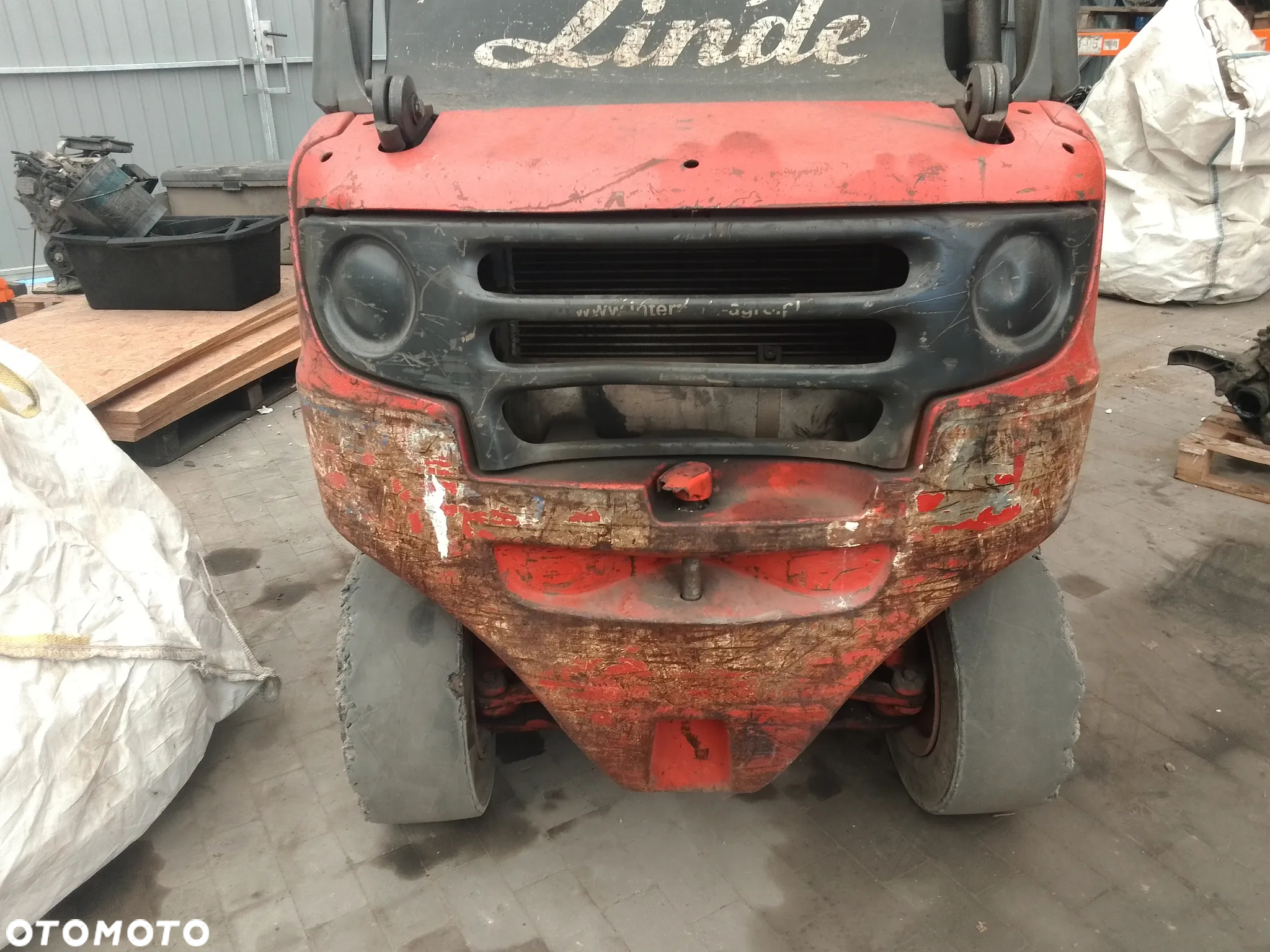 WÓZEK WIDŁOWY LINDE H25T 2008R - SPRAWNY - 8