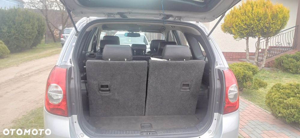 Chevrolet Captiva 2.0 d LS - 12