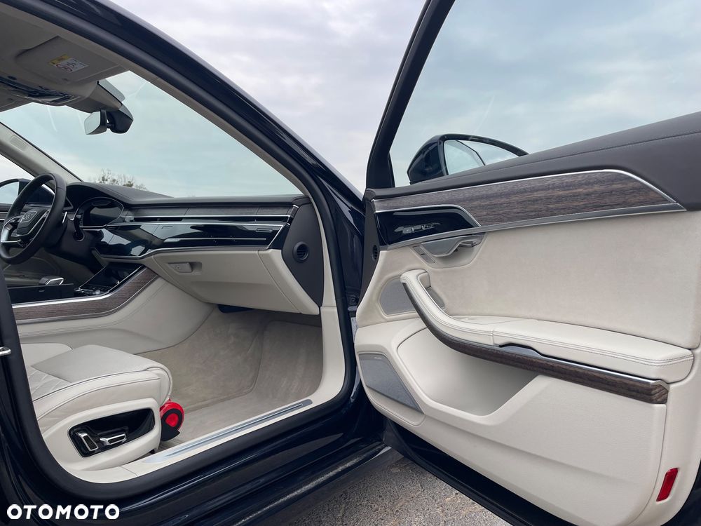 Audi A8 L 60 TFSI mHEV Quattro Tiptr - 23