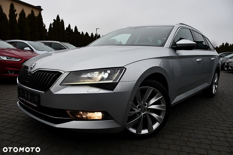 Skoda Superb 1.6 TDI DSG Style - 2