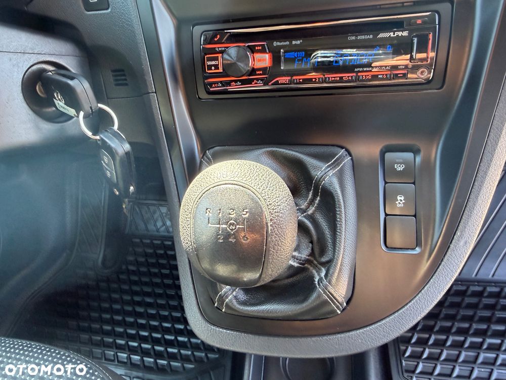 Mercedes-Benz CITAN - 17