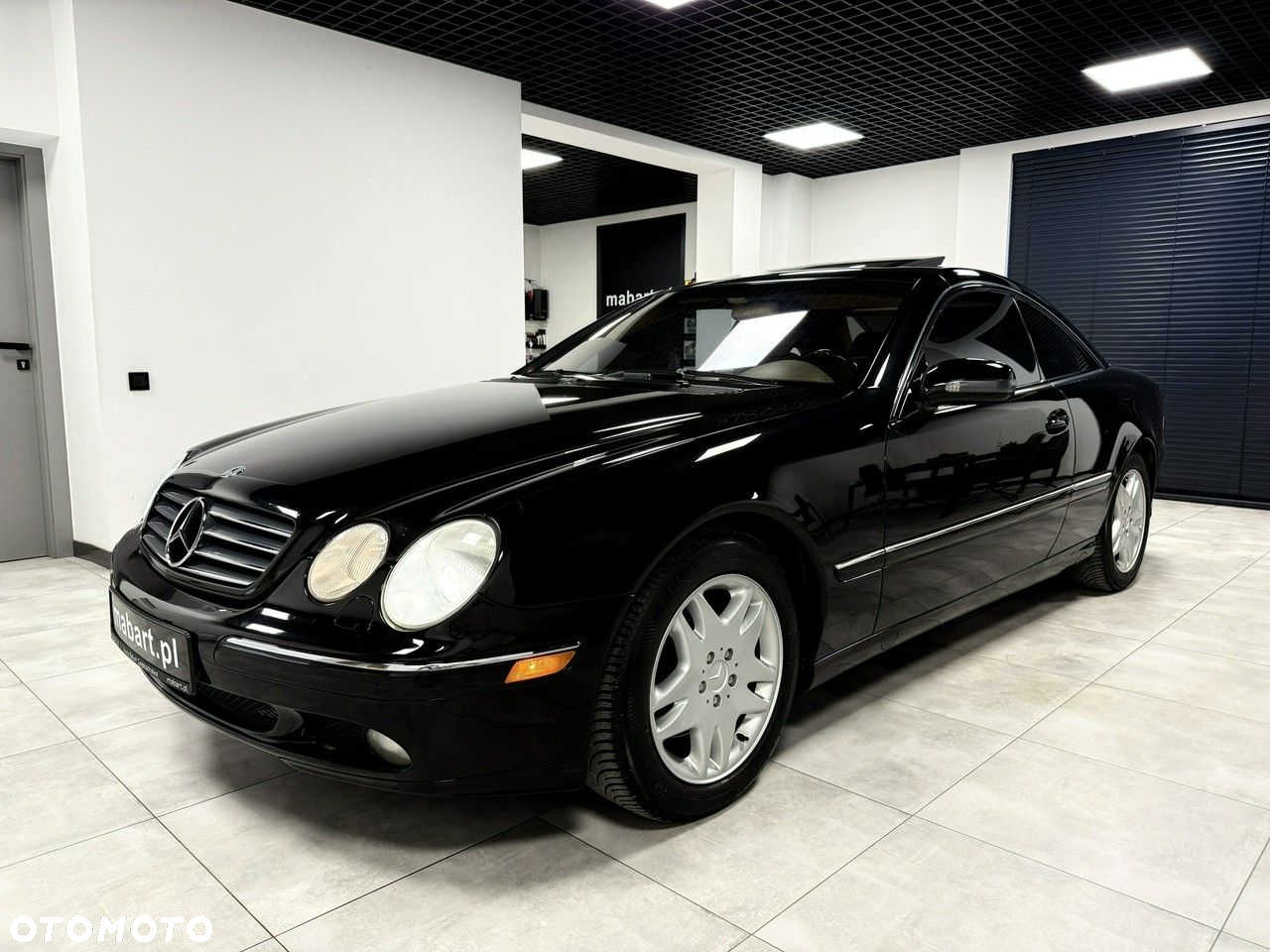Mercedes-Benz CL - 3