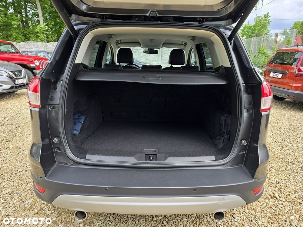 Ford Kuga 2.0 TDCi 4WD Titanium - 28