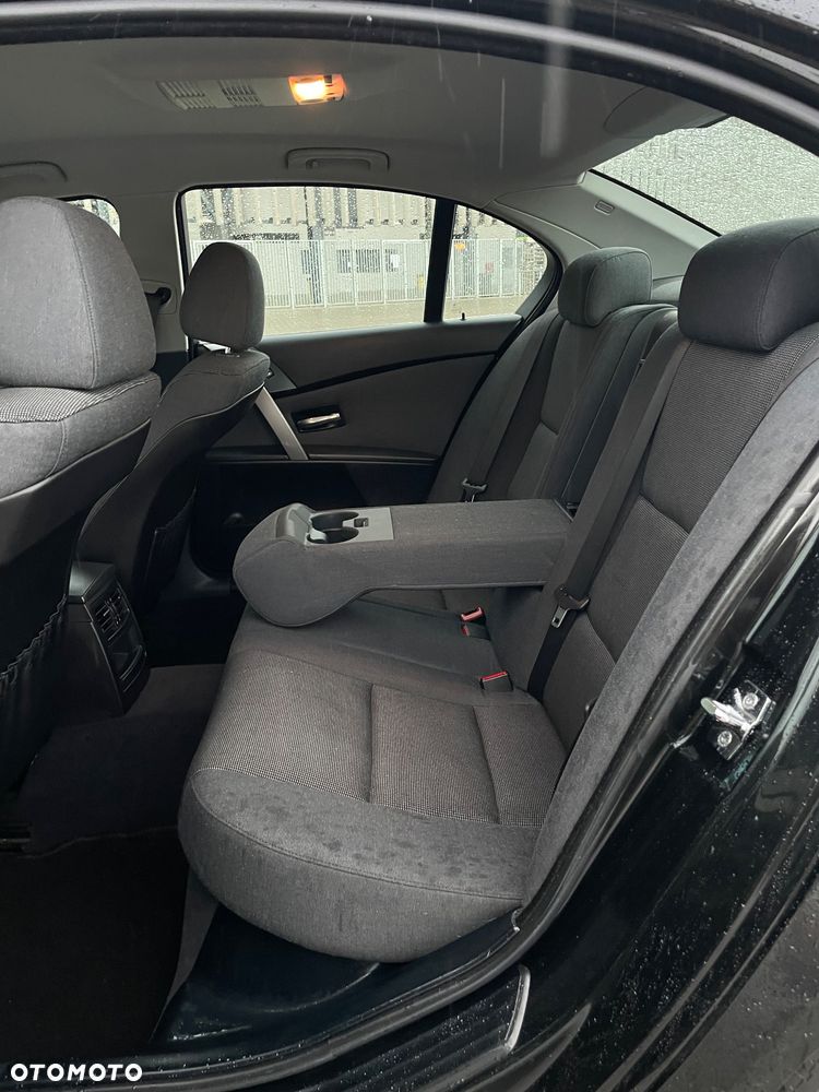 BMW Seria 5 - 25