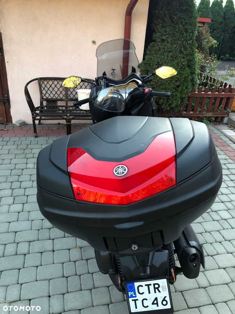 Yamaha X-max - 8