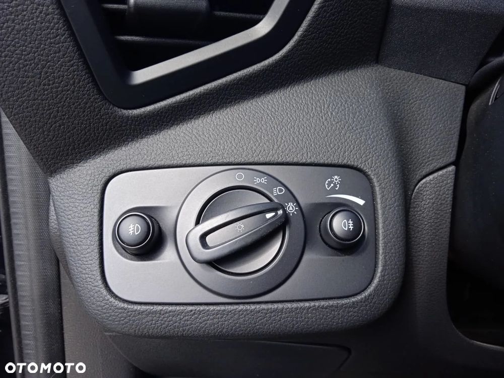Ford Kuga 1.5 EcoBoost 2x4 ST-Line - 31