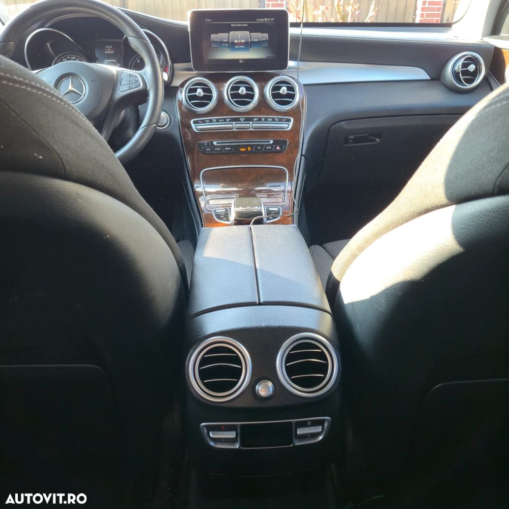 Mercedes-Benz GLC 250 d 4MATIC 9G-TRONIC - 15