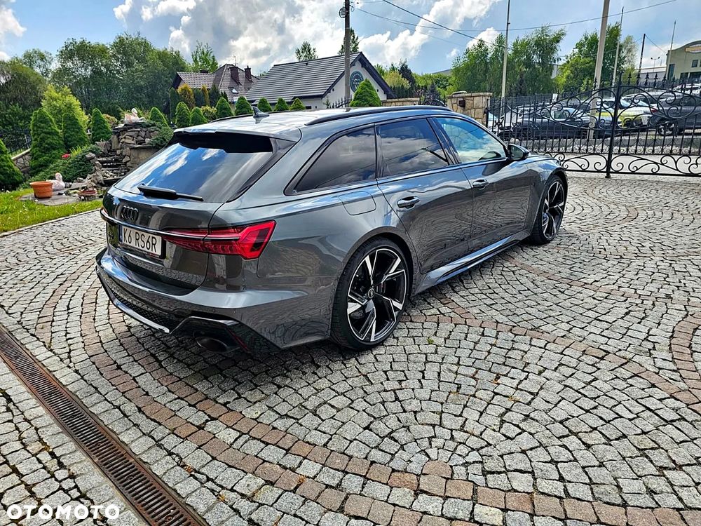 Audi RS6 Avant - 2