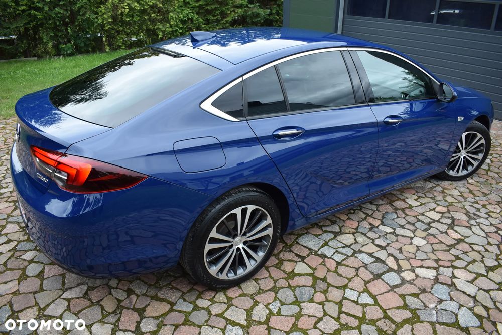 Opel Insignia - 16