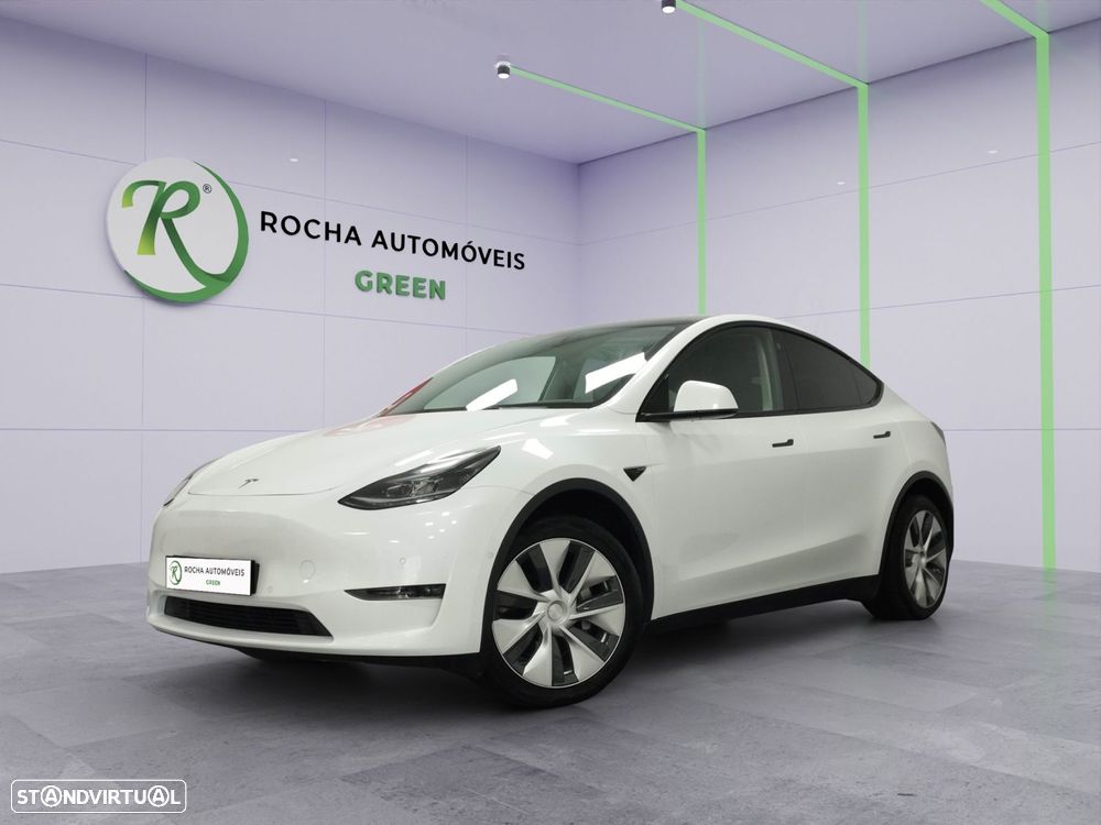 Tesla Model Y Long-Range RWD - 1
