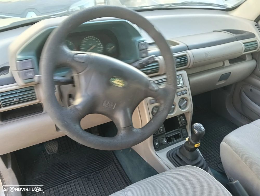 Land Rover Freelander 2.0 di - 22
