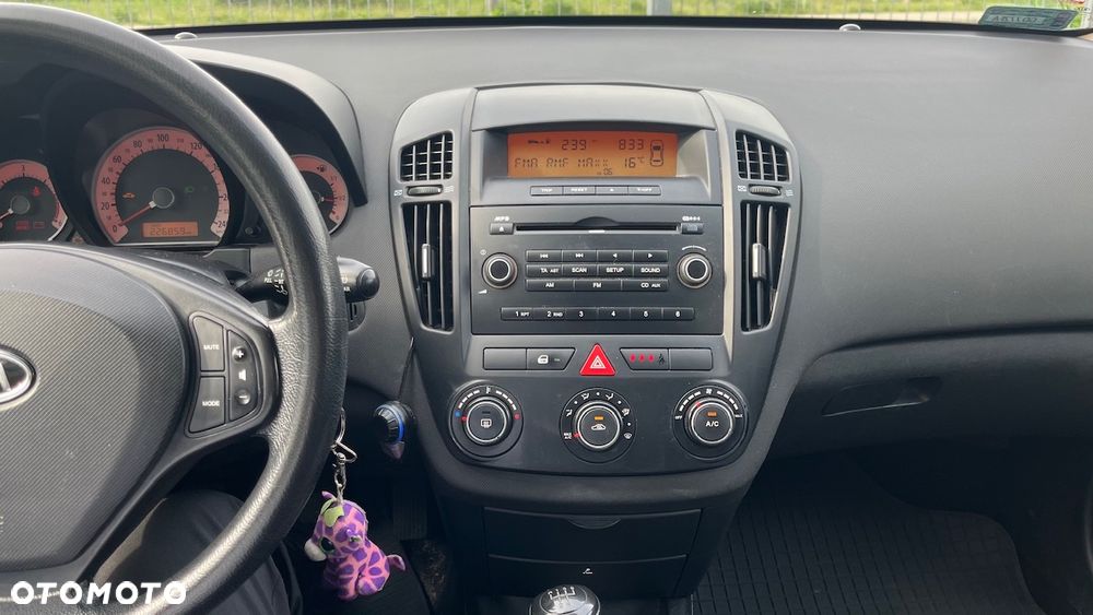 Kia Ceed 1.6 Crdi Comfort - 8