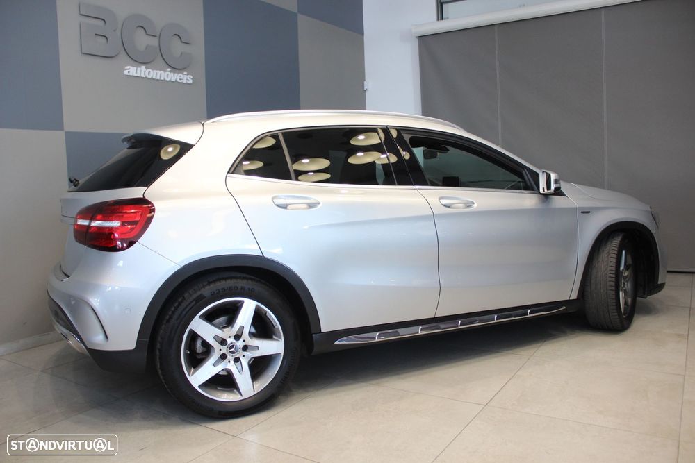 Mercedes-Benz GLA 220 d AMG Line - 3