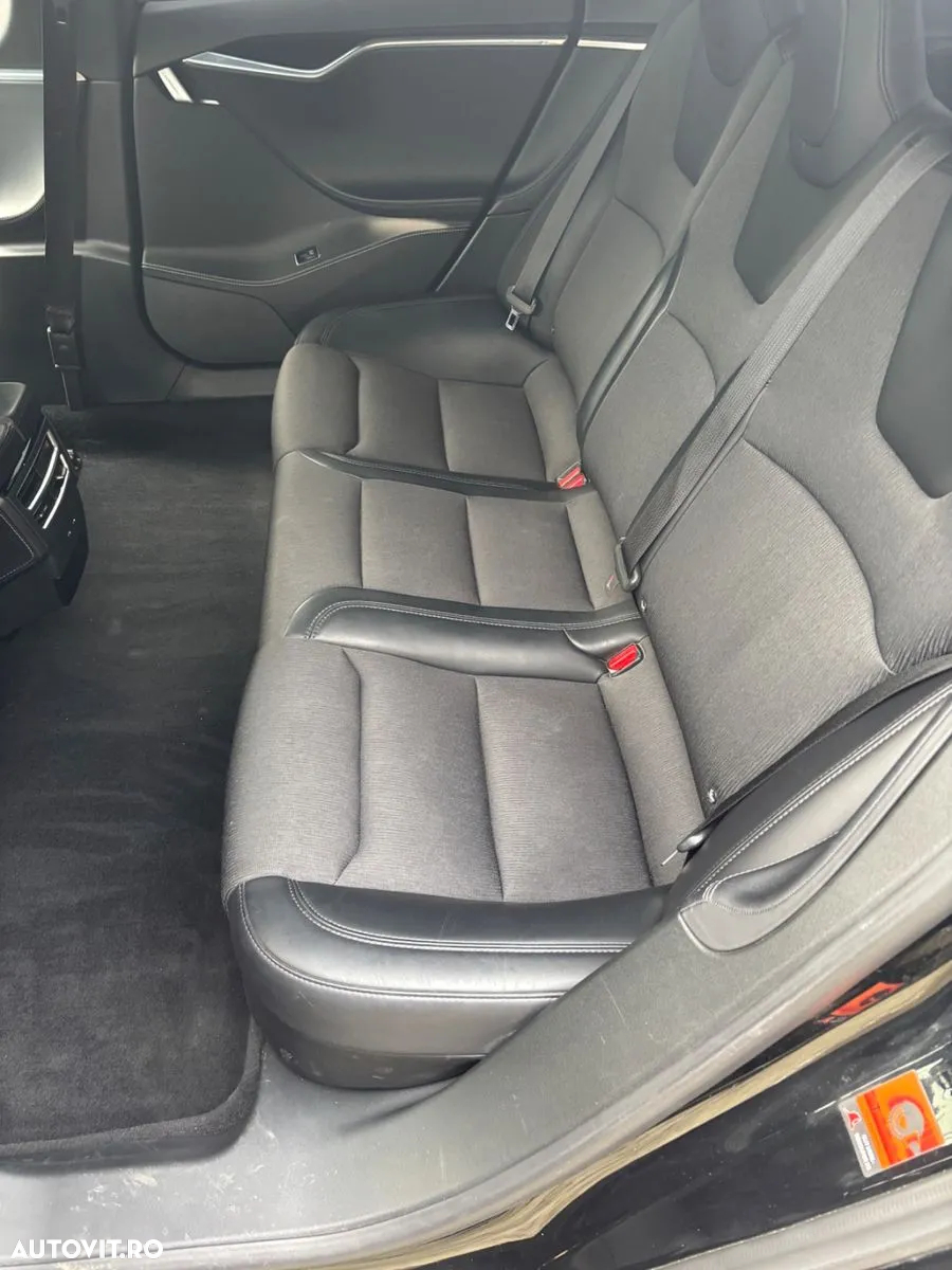 Tesla Model S Dual Motor Allradantrieb - 6