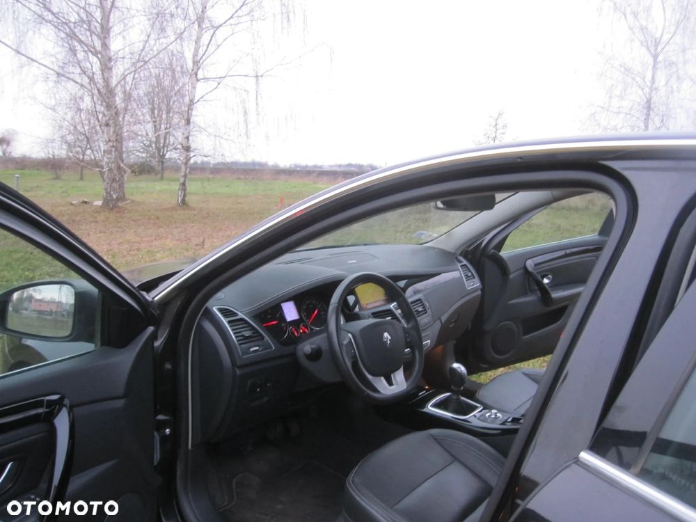 Renault Laguna 2.0 DCi Initiale - 10