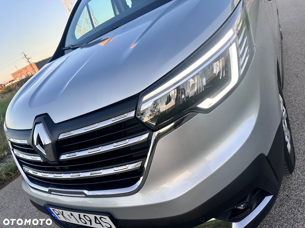 Renault Trafic - 29