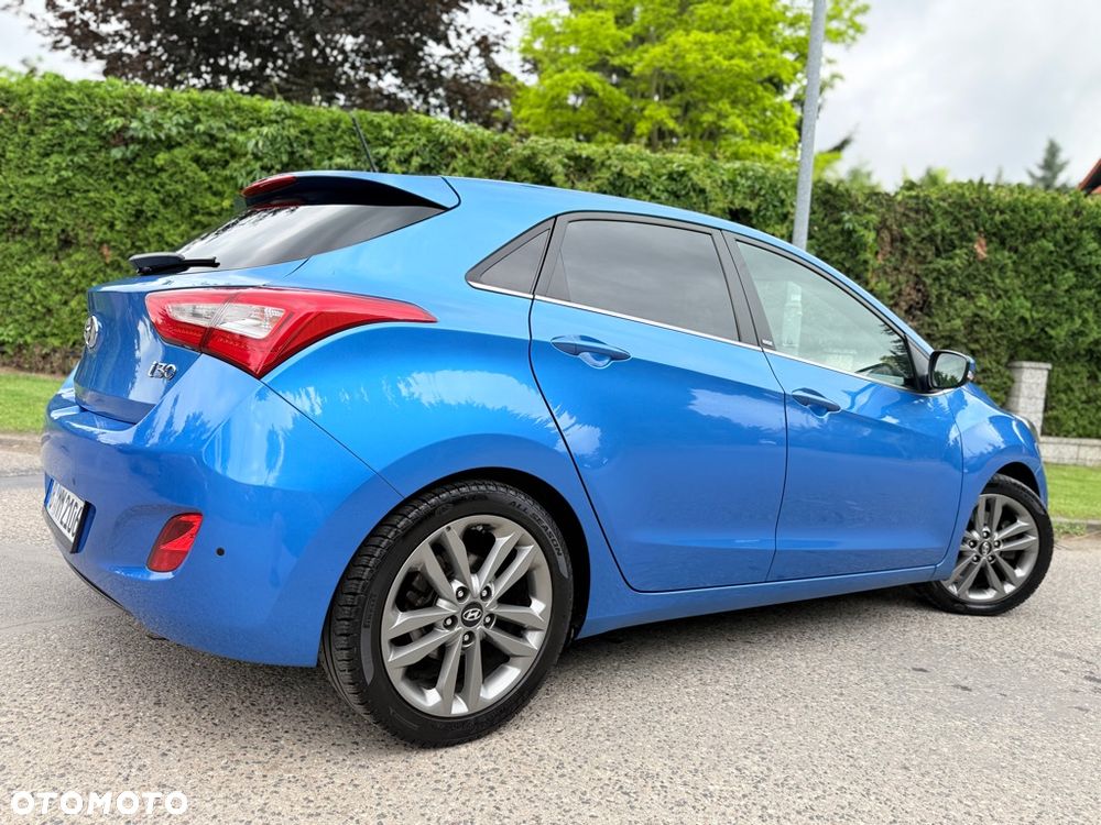Hyundai i30 1.6 GDI Premium - 17