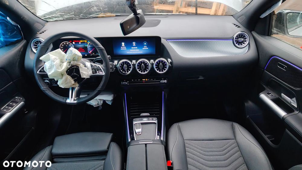 Mercedes-Benz GLA 200 Progressive - 6