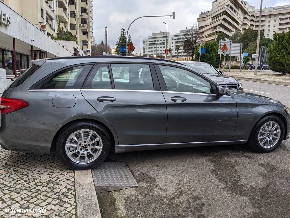 Mercedes-Benz C 200 - 10