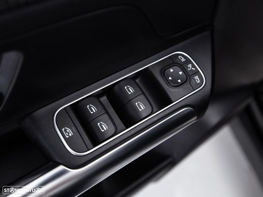 Mercedes-Benz EQA 250 Edition 1 — fotografia 15