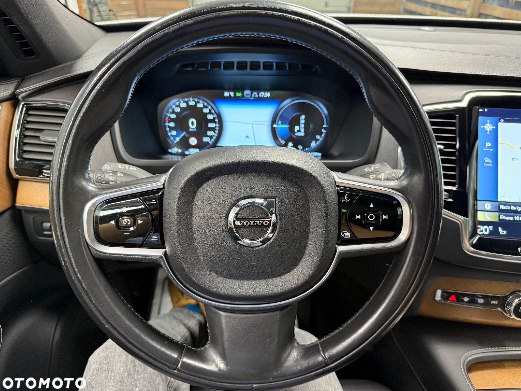 Volvo XC 90 T8 AWD Plug-In Hybrid Inscription 7os - 19