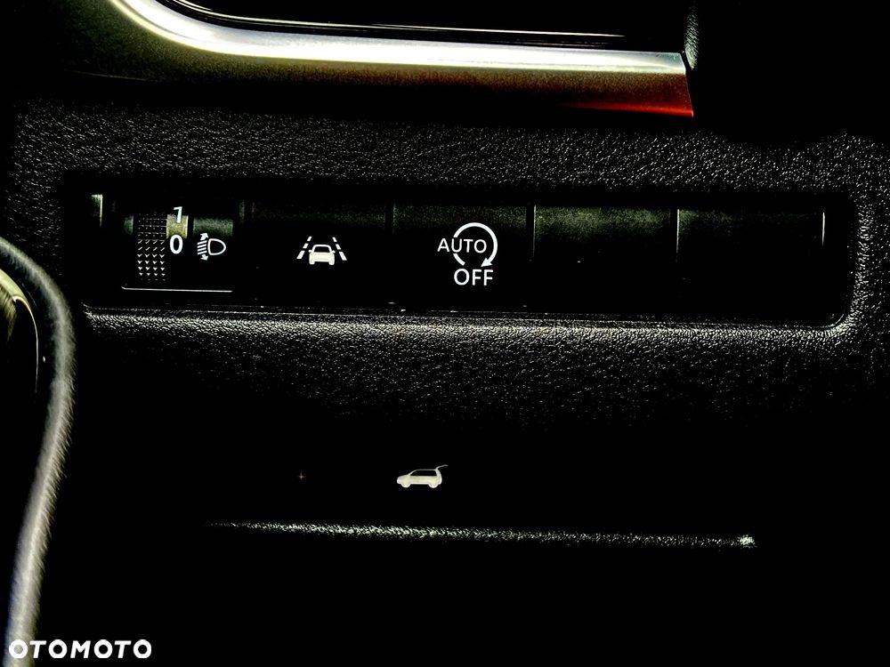 Nissan Qashqai 1.3 DIG-T MHEV Xtronic N-Connecta - 30