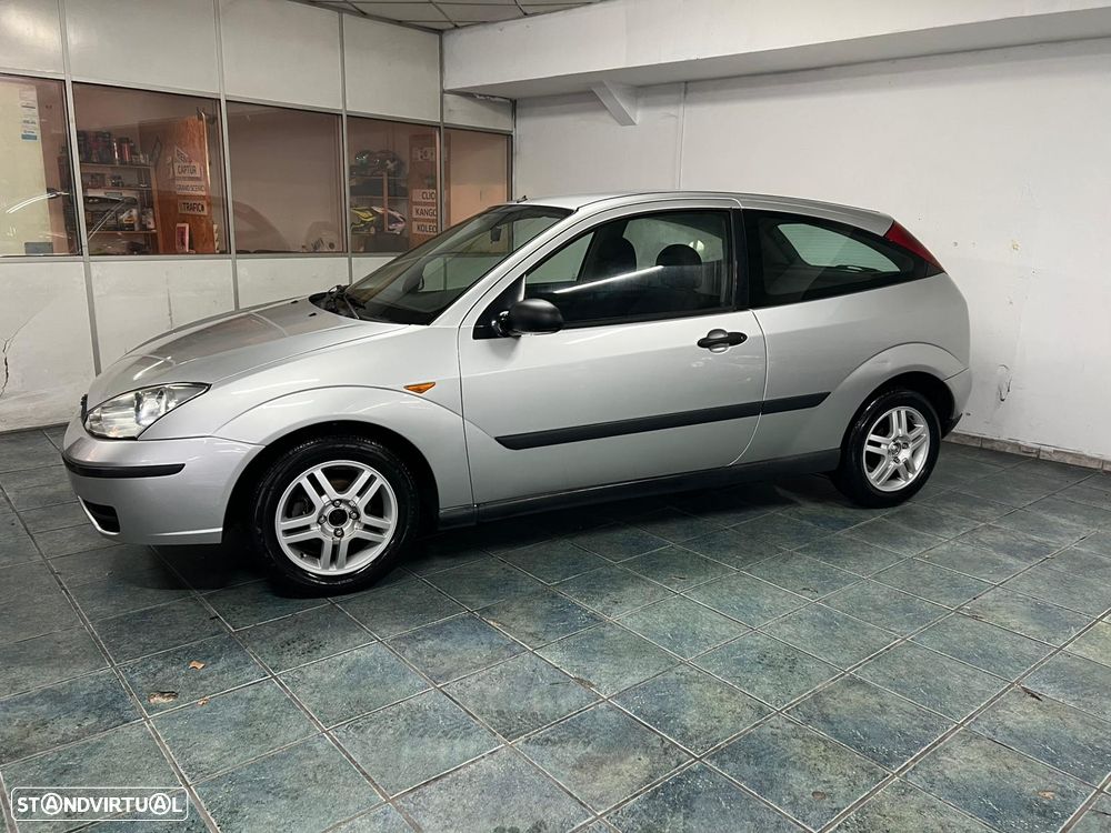 Ford Focus 1.8 TDdi Trend - 3