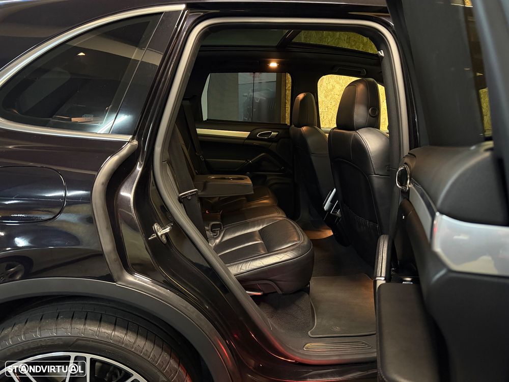Porsche Cayenne 3.0 V6 - 16