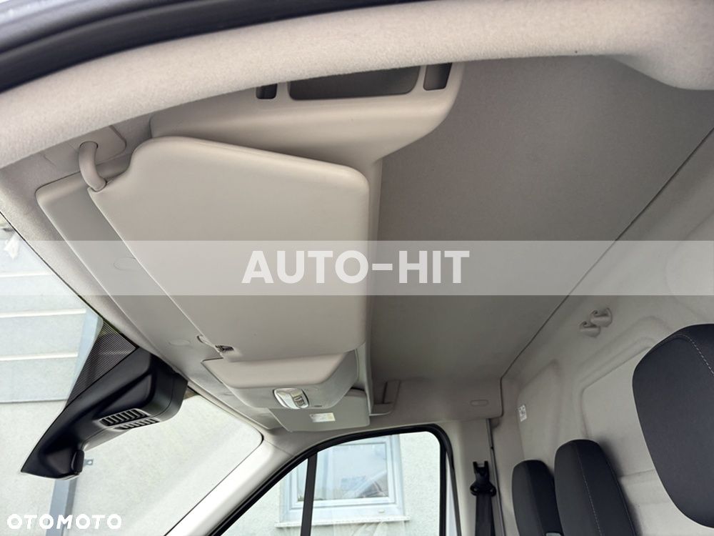 Ford Transit - 20