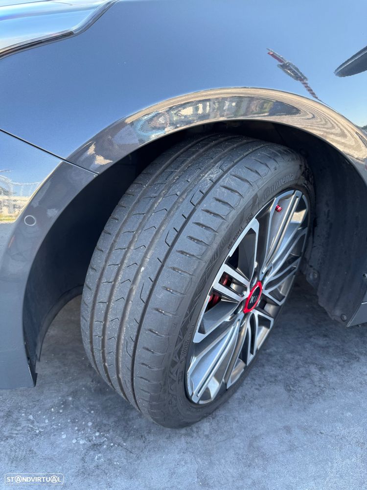 Kia ProCeed 1.6 T-GDI GT 7DCT - 7