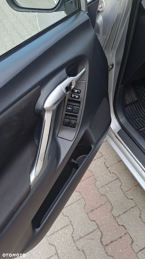 Toyota Verso 2.0 D-4D - 16