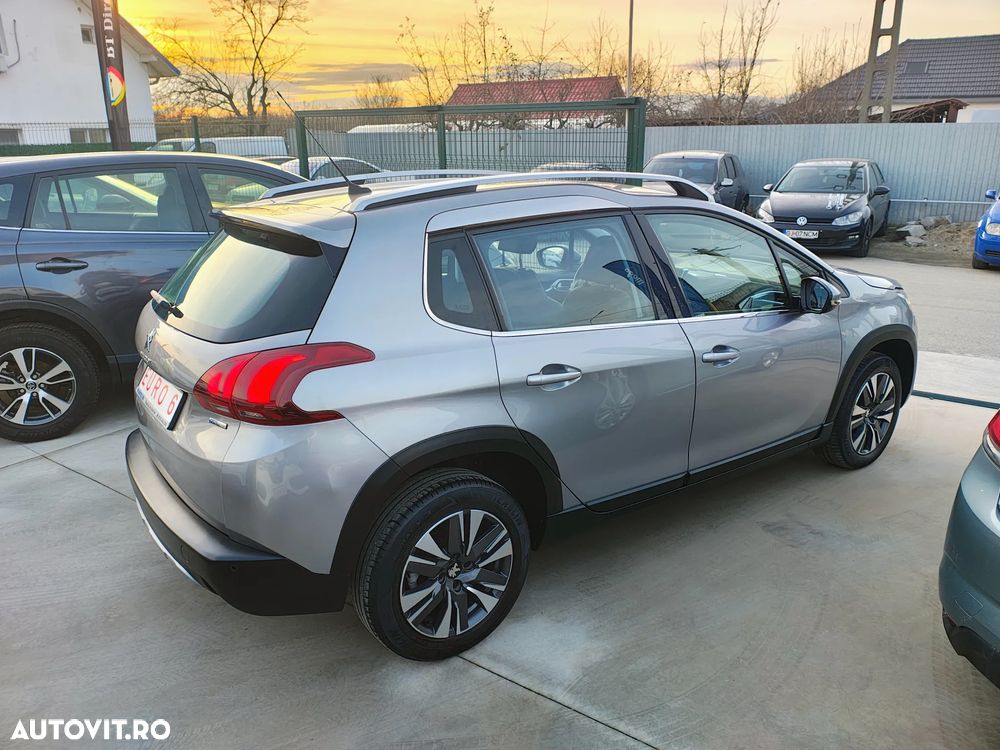 Peugeot 2008 PureTech 110 GPF Stop&Start EAT6 Allure - 21