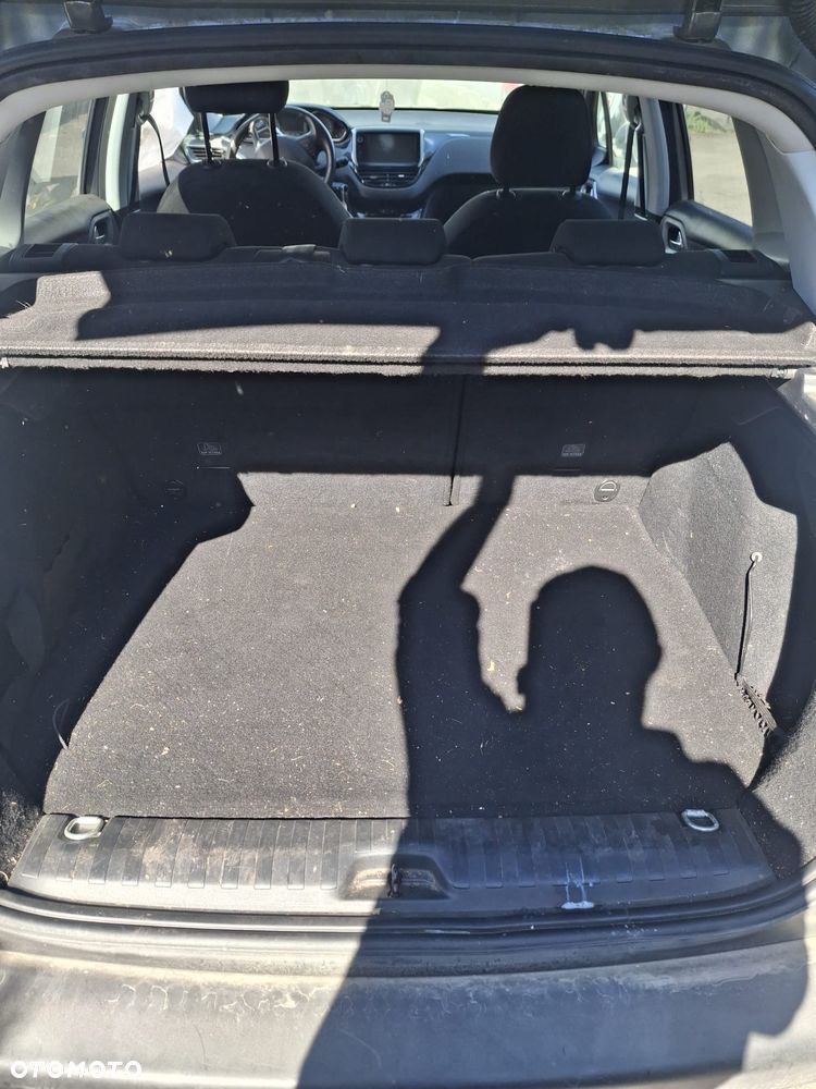 Peugeot 3008 HDi 115 Allure - 9
