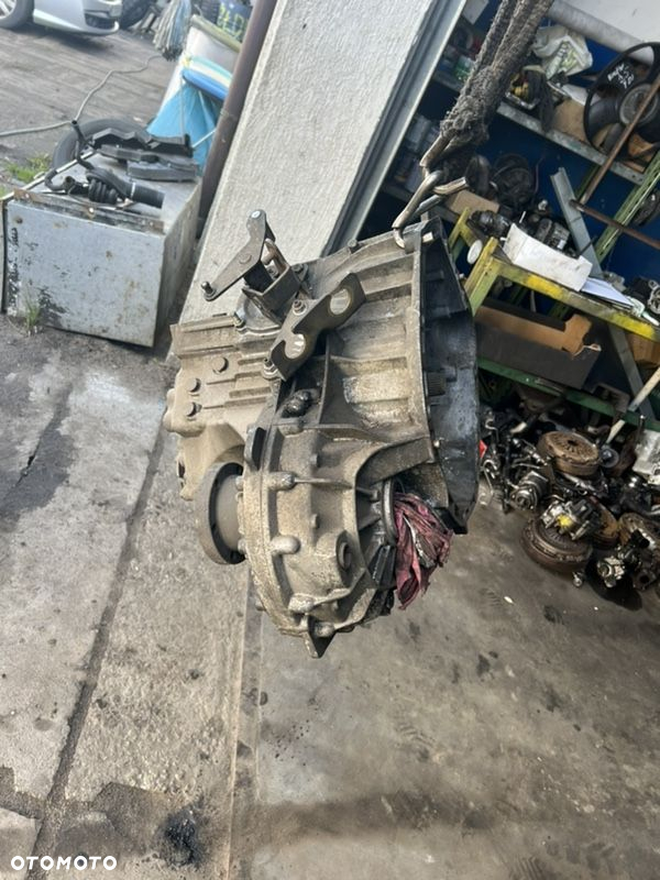 Skrzynia biegów Mercedes Vito 2,2 CDI A6382601900 - 5