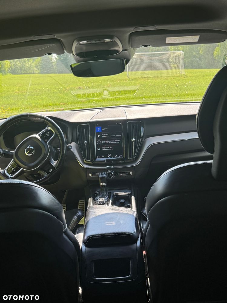 Volvo XC 60 T5 AWD R-Design - 15