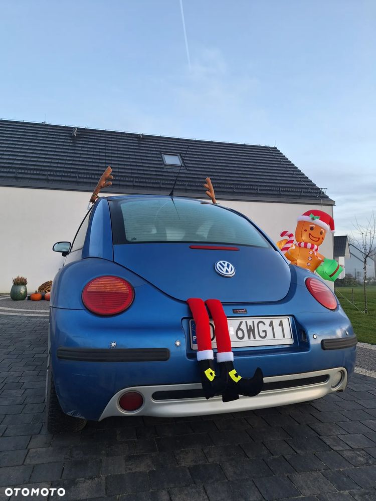 Volkswagen New Beetle 2.0 - 11