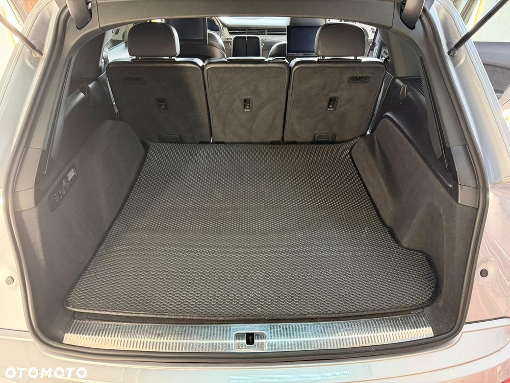 Audi Q7 - 18