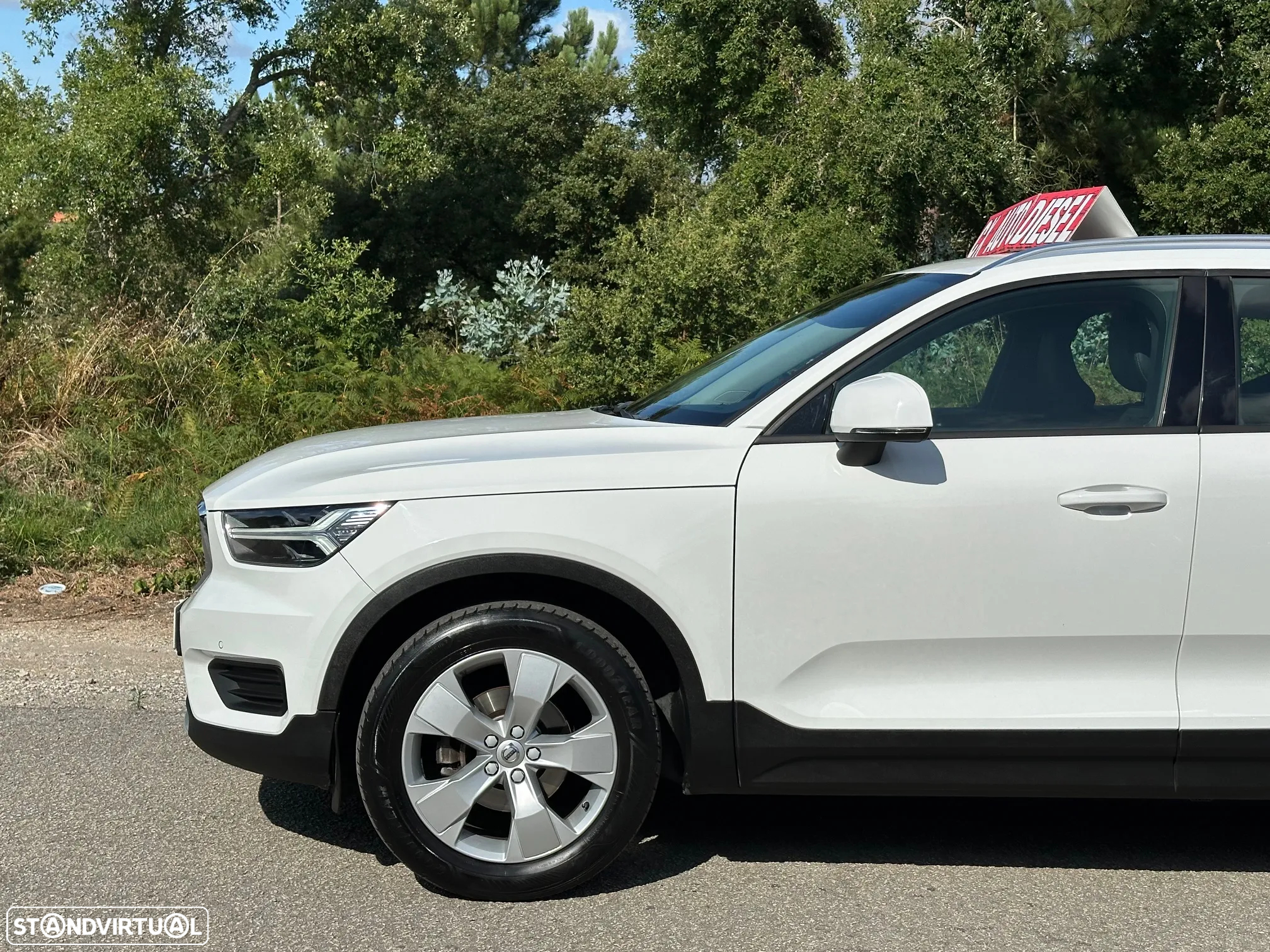 Volvo XC 40 2.0 D3 Momentum Geartronic - 2
