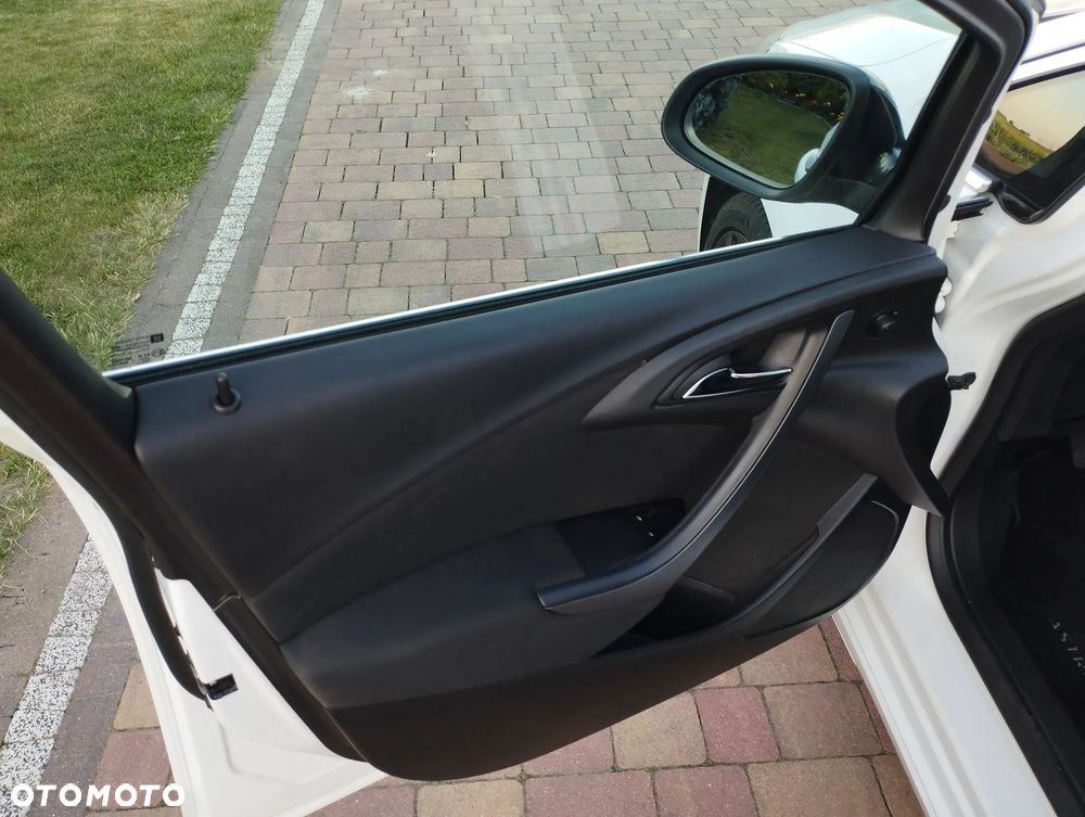 Opel Astra 1.4 Turbo - 12