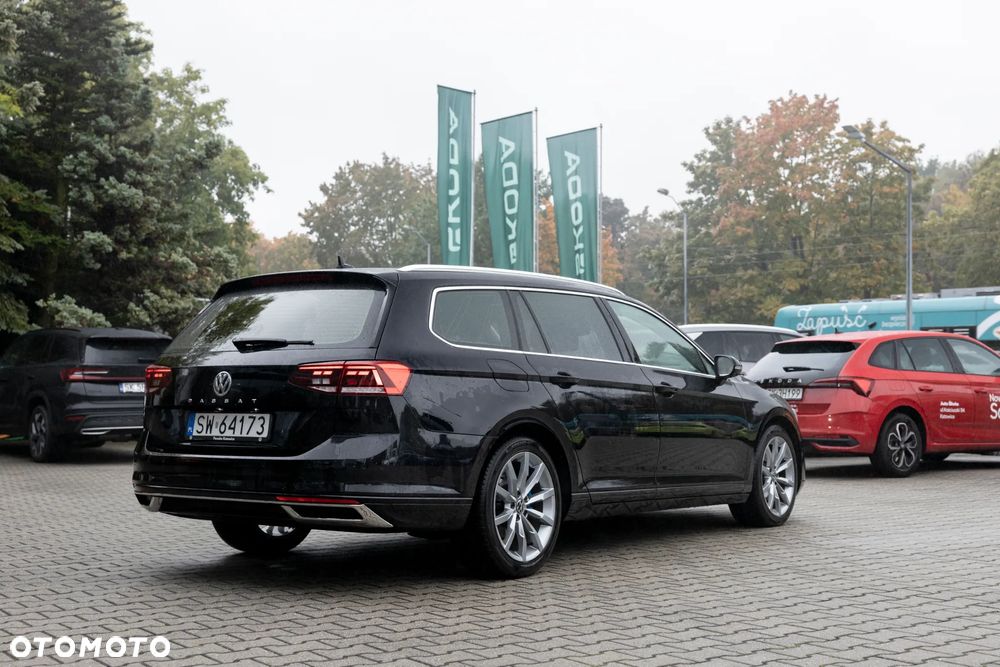 Volkswagen Passat 2.0 TDI EVO Elegance DSG - 6