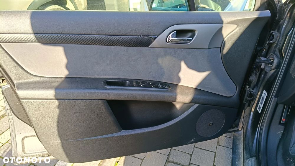 Peugeot 407 - 5