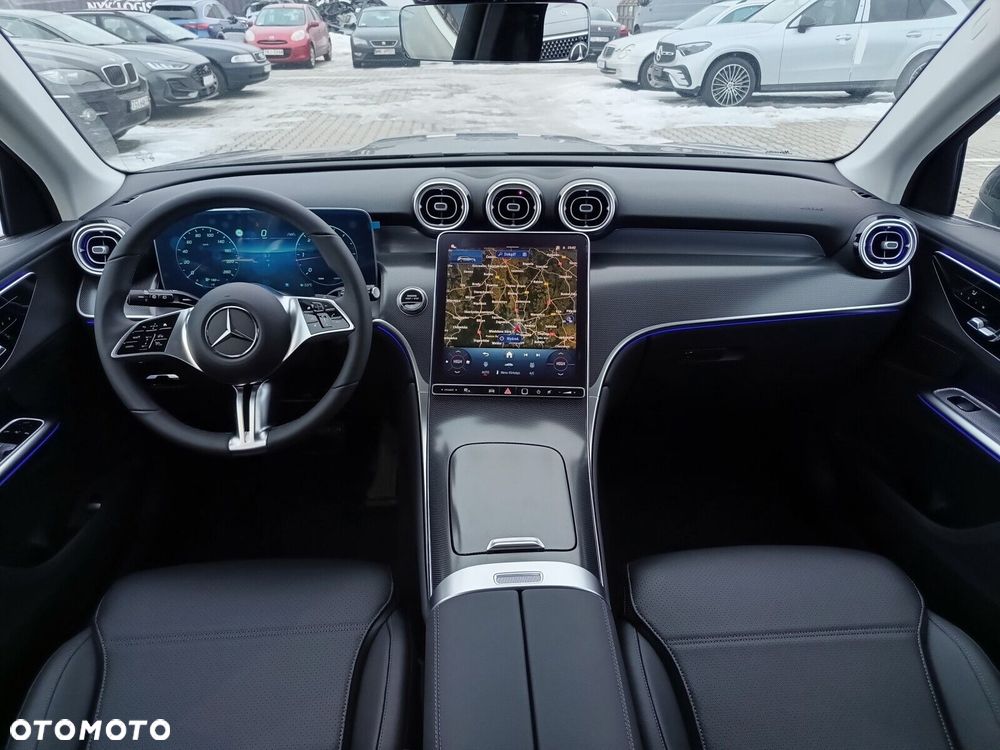 Mercedes-Benz GLC - 11