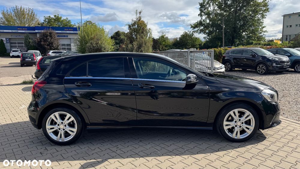 Mercedes-Benz Klasa A 200 (BlueEFFICIENCY) 7G-DCT - 17