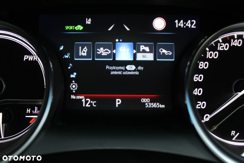 Toyota Camry 2.5 Hybrid Comfort CVT - 29