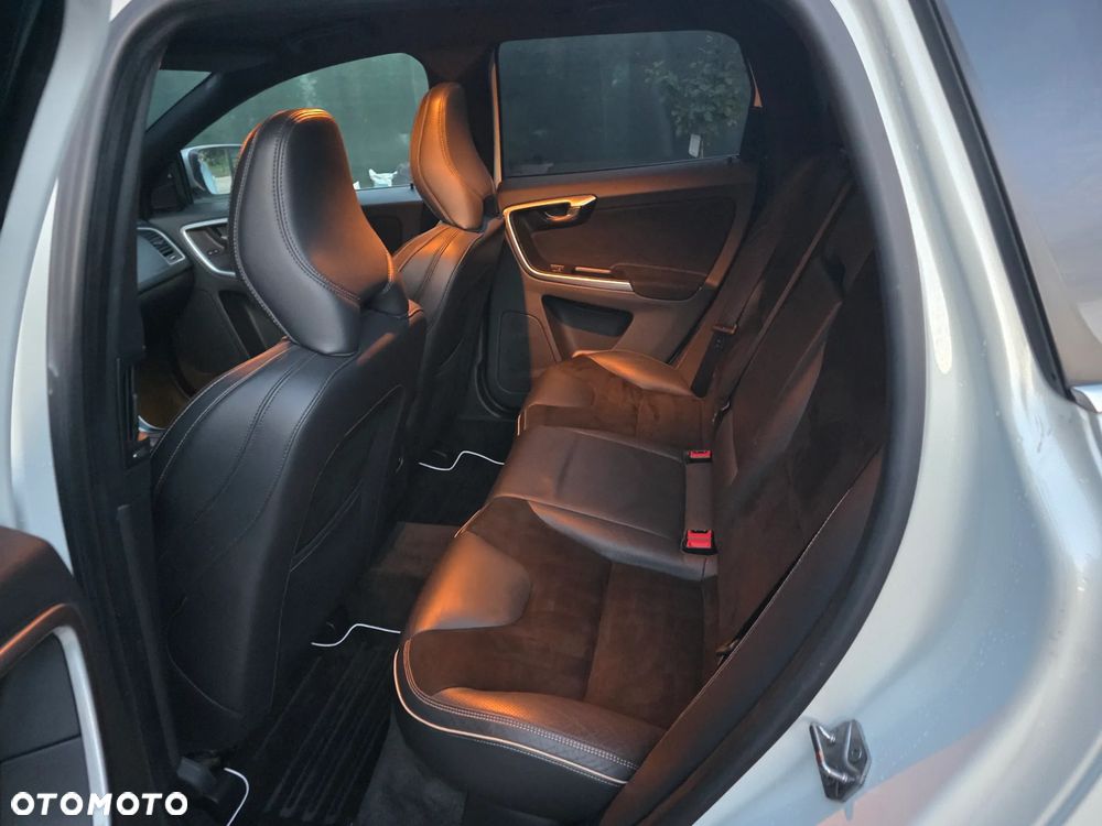 Volvo XC 60 - 12