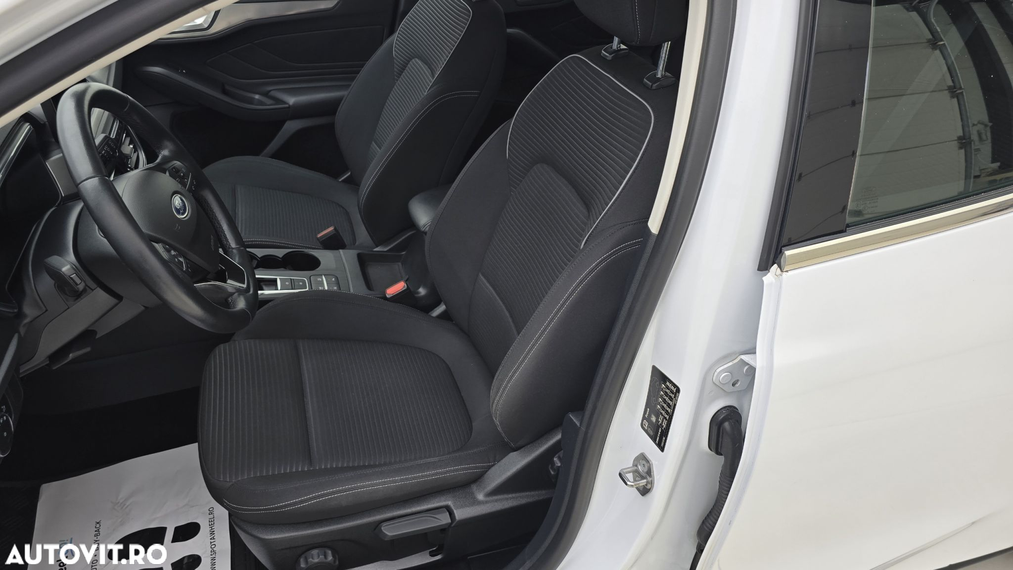 Ford Focus 1.5 EcoBlue Trend Edition - 12