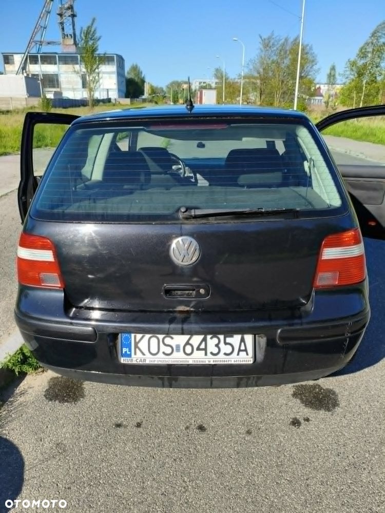 Volkswagen Golf - 5