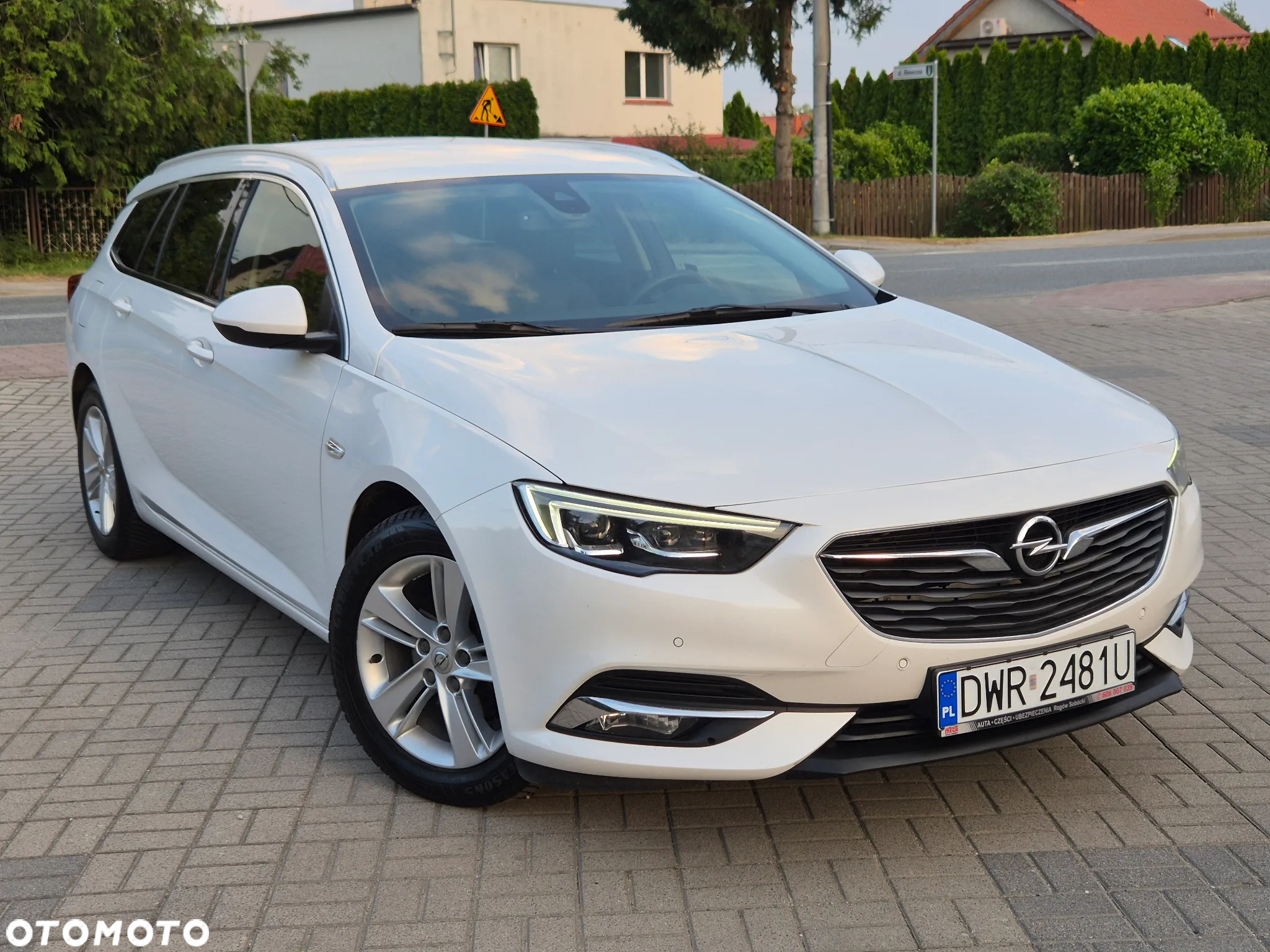 Opel Insignia 1.6 CDTI Elite S&S - 4