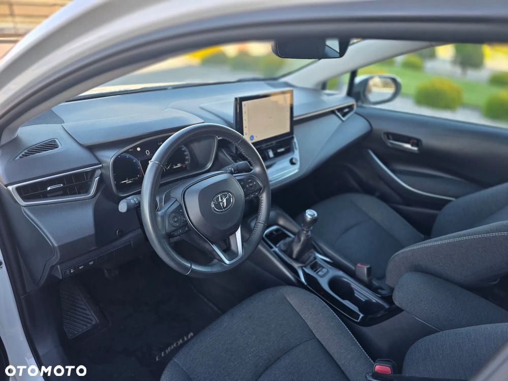 Toyota Corolla 1.5 Comfort - 12