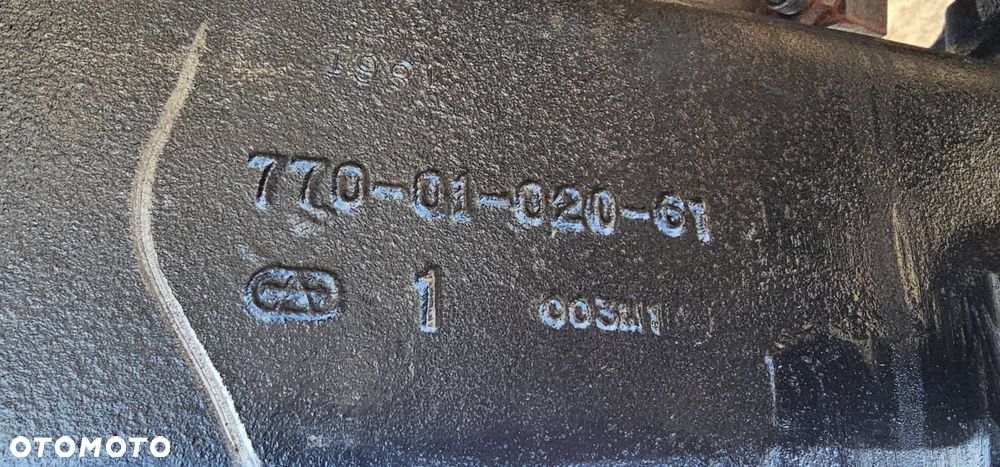 OBUDOWA TRAKTOR NEW HOLLAND T8.390 770-01-020-61 MOSTU PRZÓD - 4